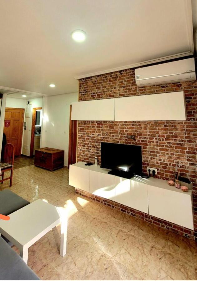 Julia'S Paradise Apartment Torrevieja Exterior photo